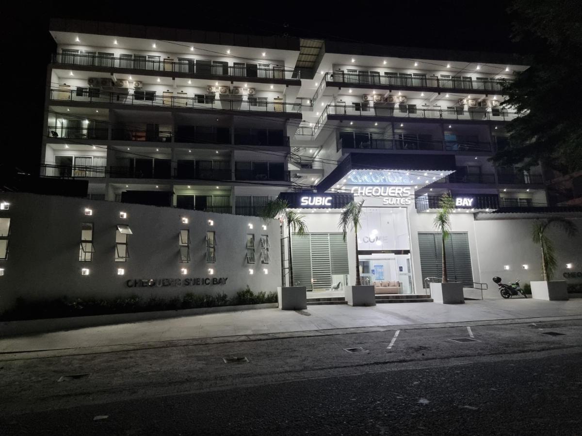 Chequers Suites Subic Bay Olongapo Εξωτερικό φωτογραφία
