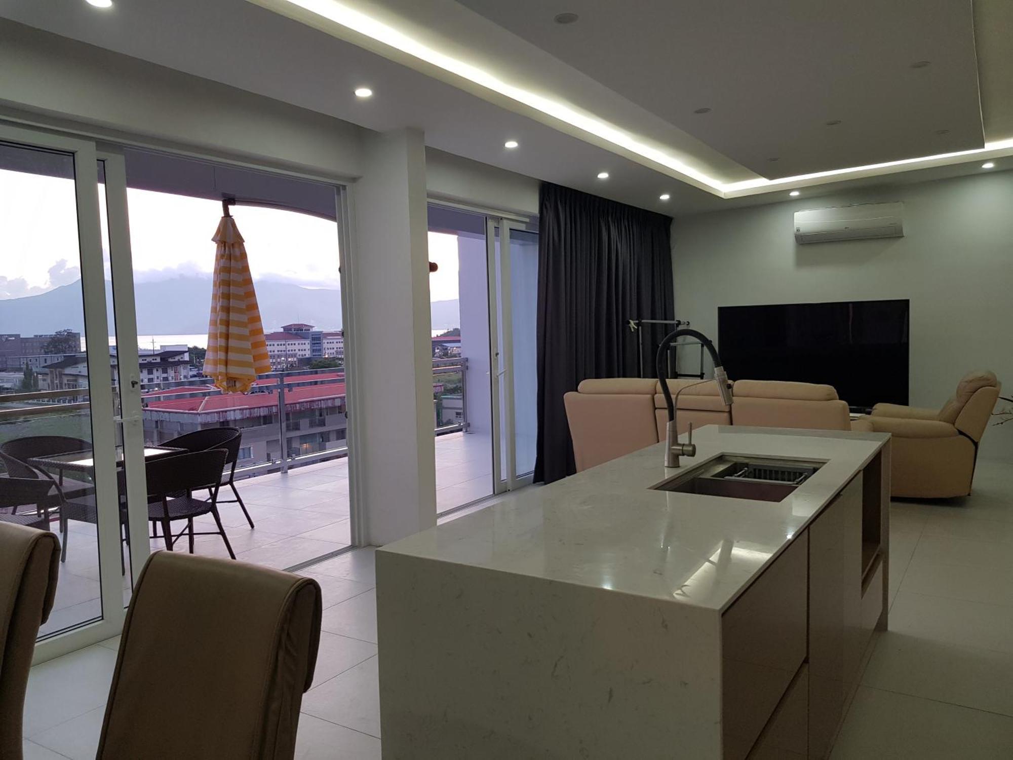 Chequers Suites Subic Bay Olongapo Εξωτερικό φωτογραφία